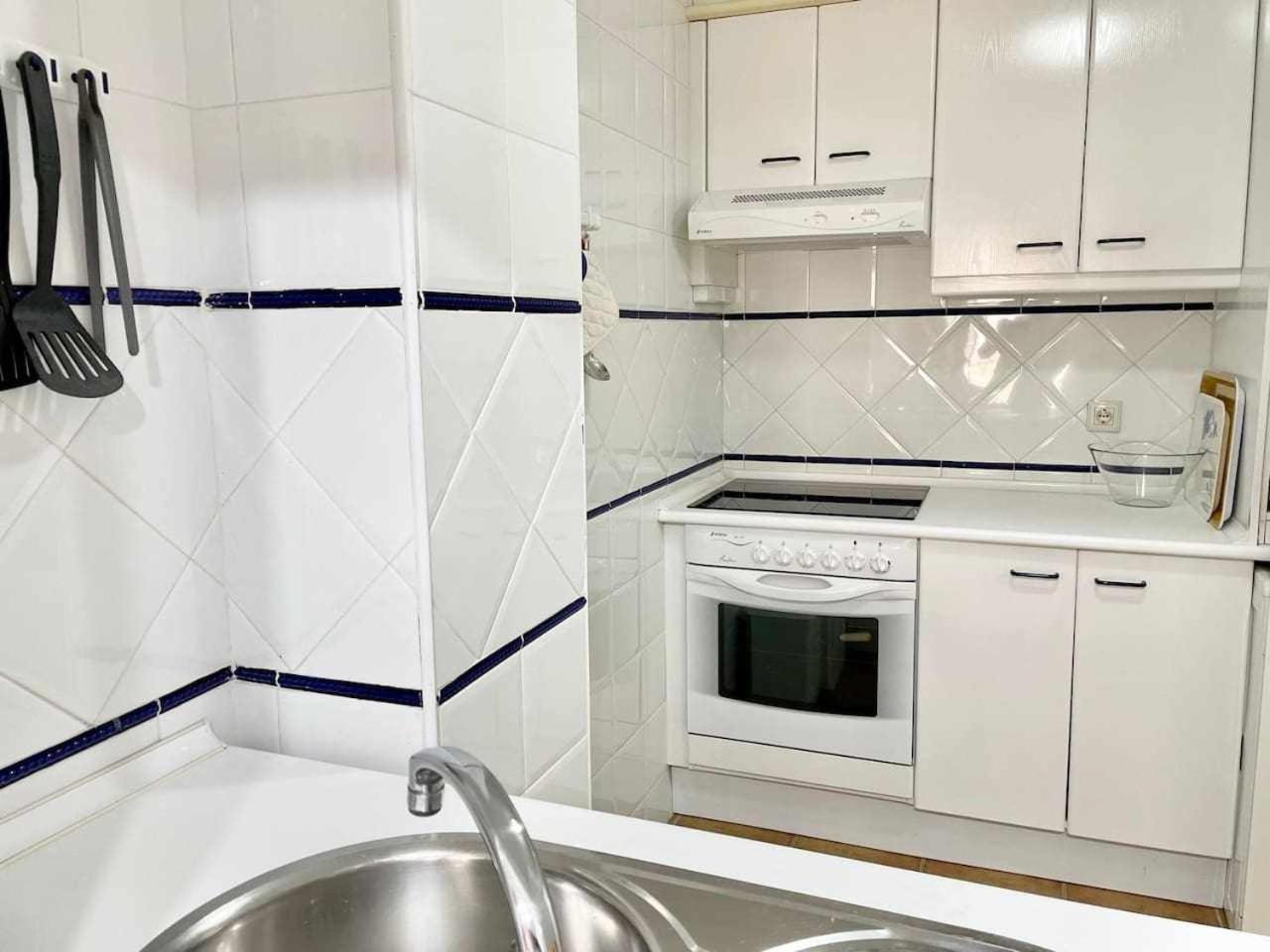 Apartamento con terraza y vistas al mar 1ª línea Isla del Moral Quarto foto